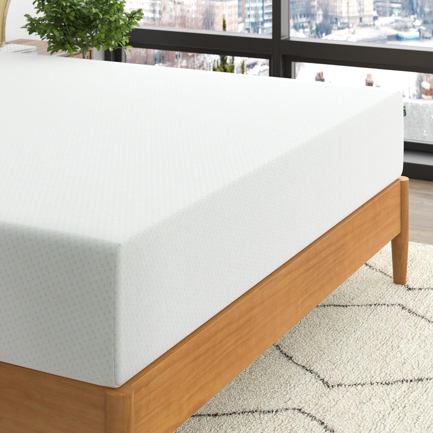 ZINUS 10 Inch Green Tea Memory Foam Mattress [New Version], Queen, Fiberglass free, Medium Firm Feel, Zoned Pressure Relief, Certified Safe Foams  Fabric, Mattress in A Box