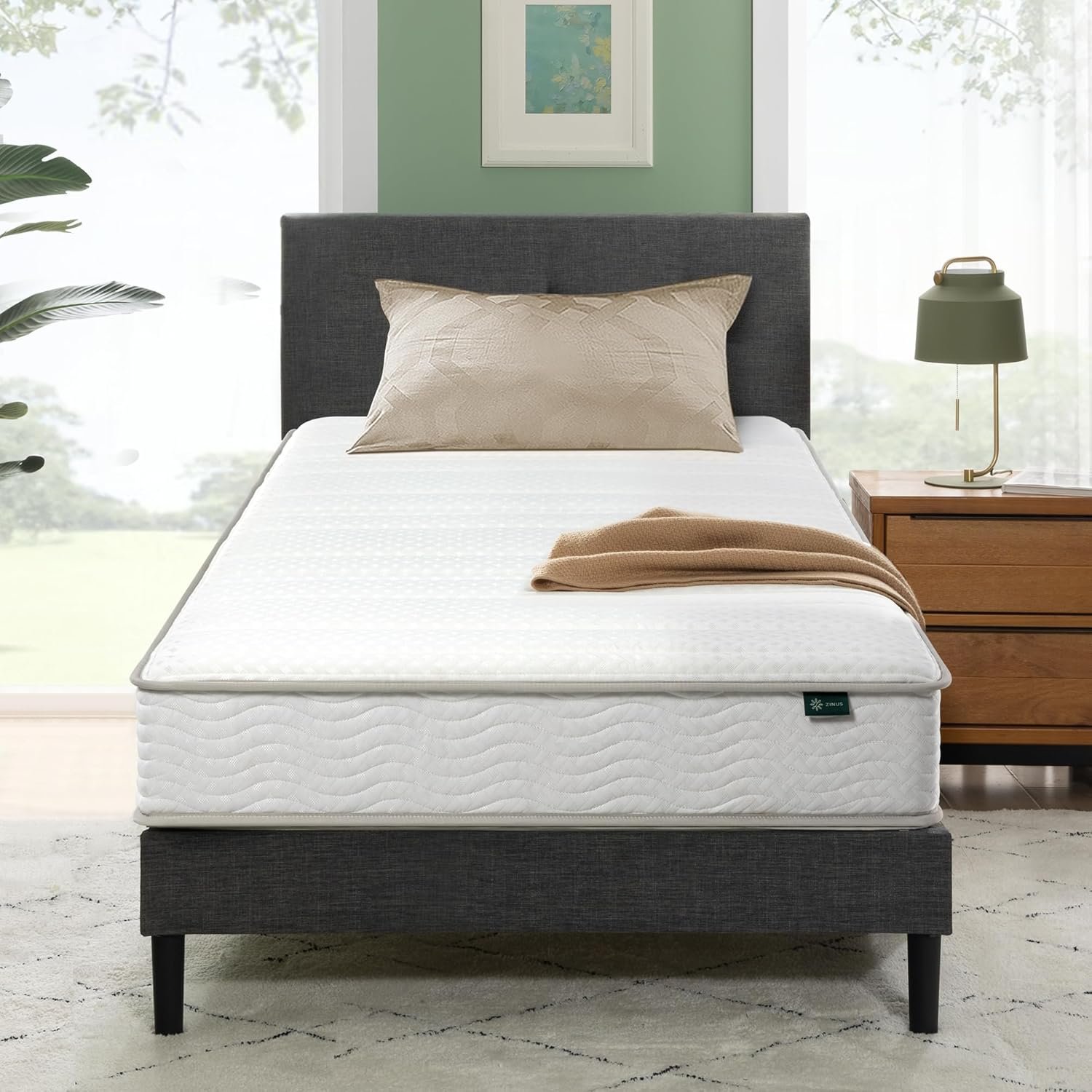 ZINUS 6 Inch Foam and Spring Hybrid Mattress [New Version], Twin, Medium Firmness, Durable Support, Certified Safe Foams  Fabric, Mattress in A Box